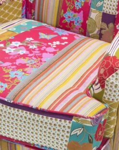 Poltrona Tessuto Multicolore MOLDE -Beliani undef src sa picid 246573 type whitesh image