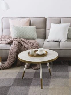 Tavolino Da Caffè Legno Scuro/oro ⌀ 61 Cm RAMONA 17 Tavolino Da Caffè Legno Scuro/oro ⌀ 61 Cm RAMONA -Beliani undef src sa picid 705736 type whitesh image