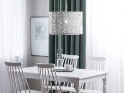 Set Di 2 Sedie Plastica Bianco VENTNOR 15 Set Di 2 Sedie Plastica Bianco VENTNOR -Beliani undef src sa picid 720869 type color image