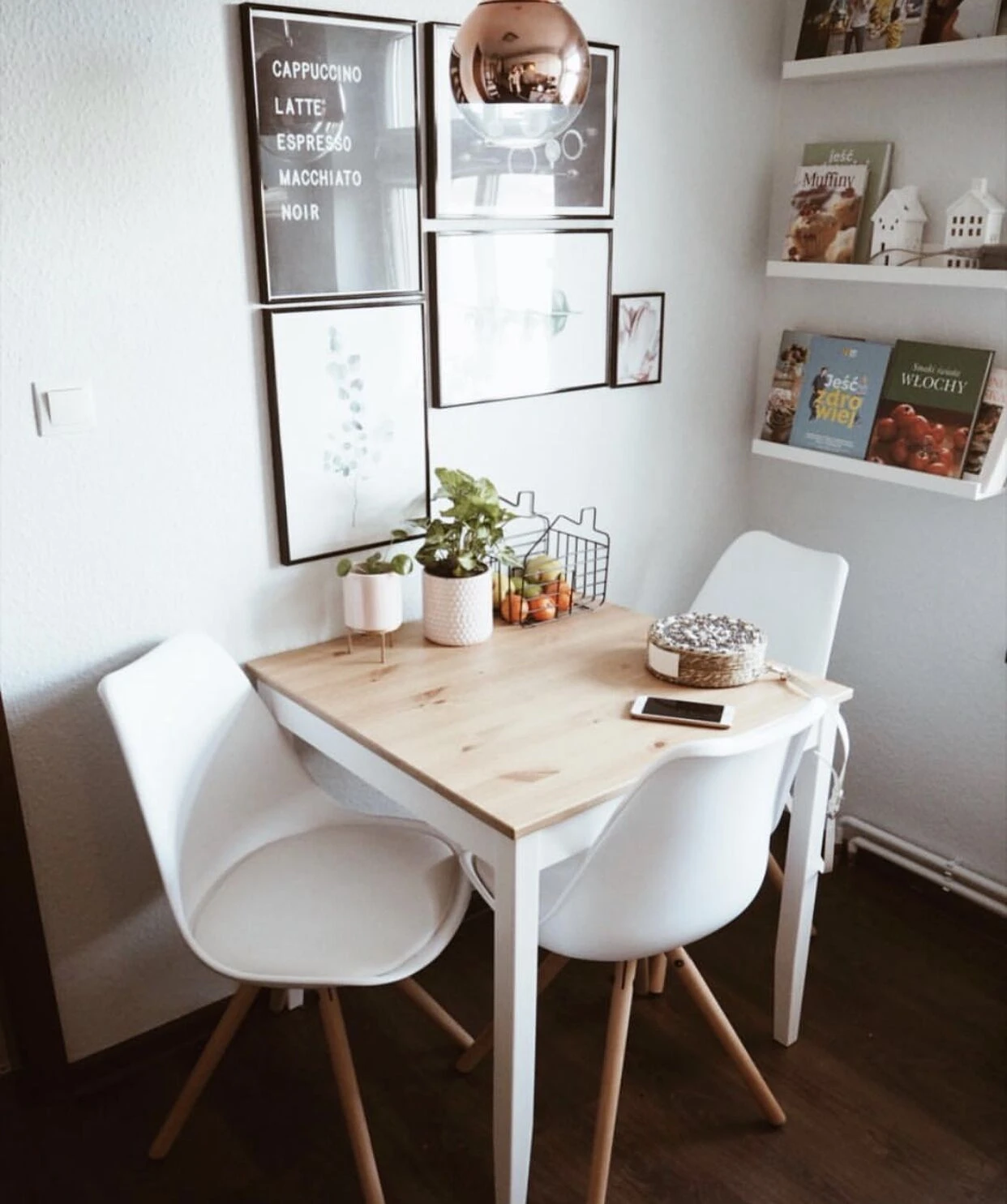 Set Di 2 Sedie In Plastica Bianca E Legno Naturale DAKOTA 5 Set Di 2 Sedie In Plastica Bianca E Legno Naturale DAKOTA - immagine 3