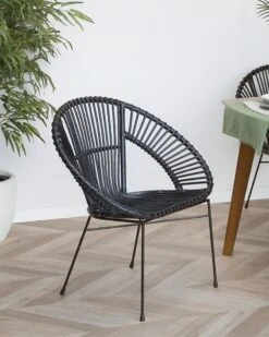Sedia Rattan Nero SARITA -Beliani undef src sa picid 734869 type color image