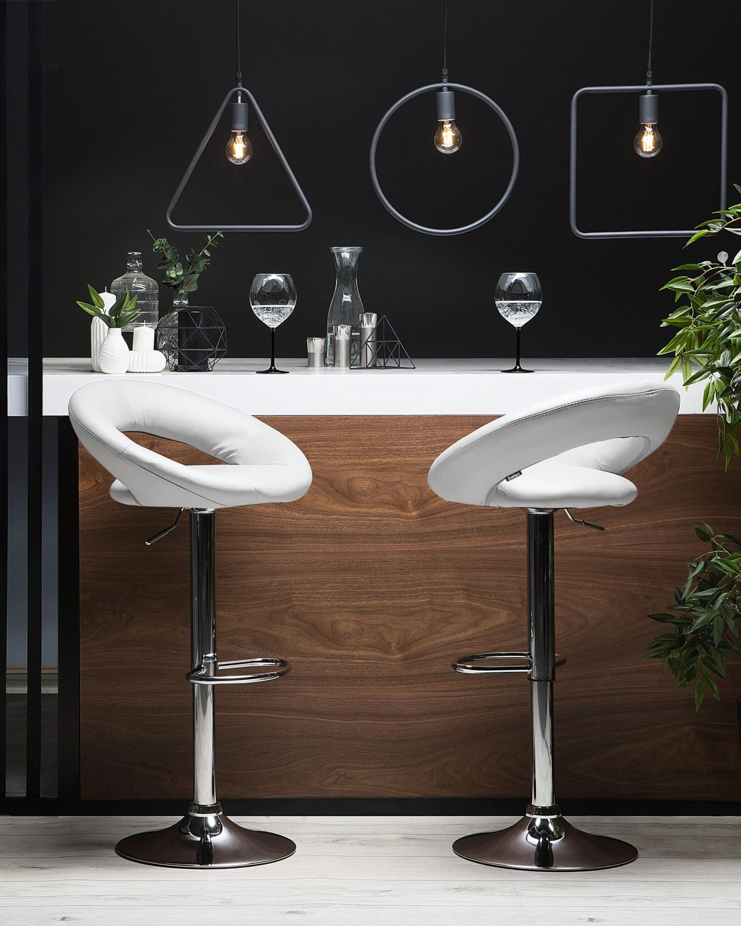 Set Di 2 Sgabelli Da Bar Ecopelle Bianco PEORIA 4 Set Di 2 Sgabelli Da Bar Ecopelle Bianco PEORIA - immagine 2