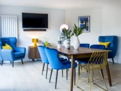 Set Di 2 Velluto Blu E Nero SOLANO 14 Set Di 2 Velluto Blu E Nero SOLANO -Beliani undef src sa picid 764548 type whitesh image