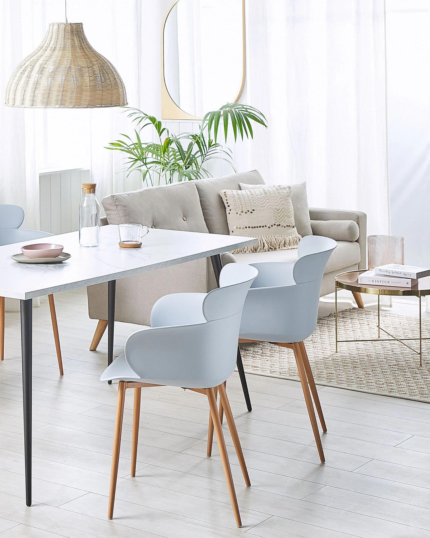 Set Di 2 Sedie Da Pranzo Plastica Grigia SUMKLEY - immagine 2