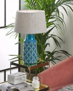 Lampada Da Tavolo In Ceramica Blu THAYA 14 Lampada Da Tavolo In Ceramica Blu THAYA -Beliani undef src sa picid 790798 type whitesh image