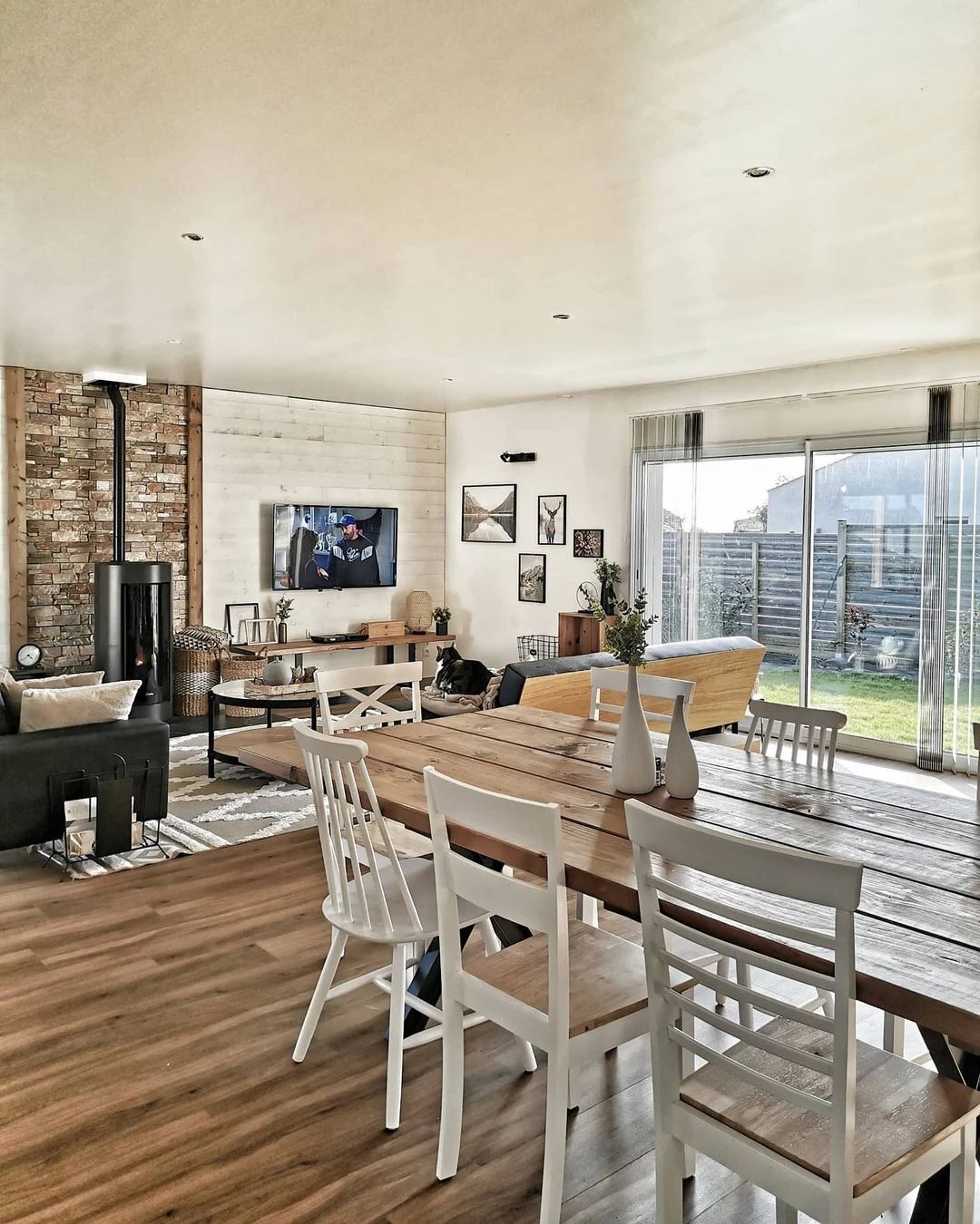 Set Di 2 Sedie Legno Chiaro E Bianco BATTERSBY 7 Set Di 2 Sedie Legno Chiaro E Bianco BATTERSBY - immagine 5