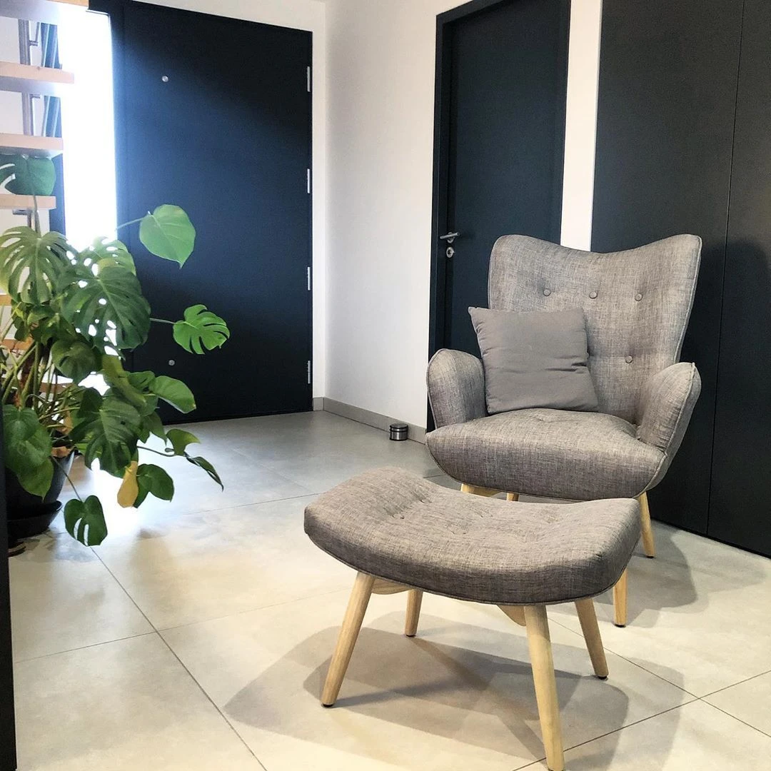 Poltrona Con Poggiapiedi In Tessuto Grigio Chiaro VEJLE 5 Poltrona Con Poggiapiedi In Tessuto Grigio Chiaro VEJLE - immagine 3