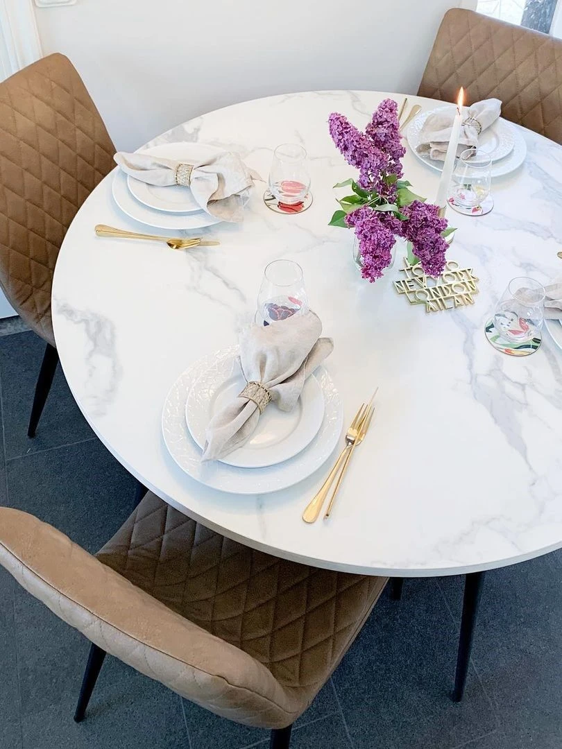 Set Di 2 Sedie Da Pranzo Pelle Sintetica Beige MONTANA 5 Set Di 2 Sedie Da Pranzo Pelle Sintetica Beige MONTANA - immagine 3