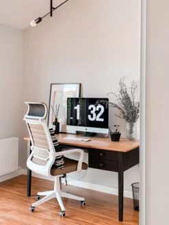 Sedia Da Ufficio Marrone Chiaro Braccioli Bianchi LEADER 14 Sedia Da Ufficio Marrone Chiaro Braccioli Bianchi LEADER -Beliani undef src sa picid 811753 type whitesh image