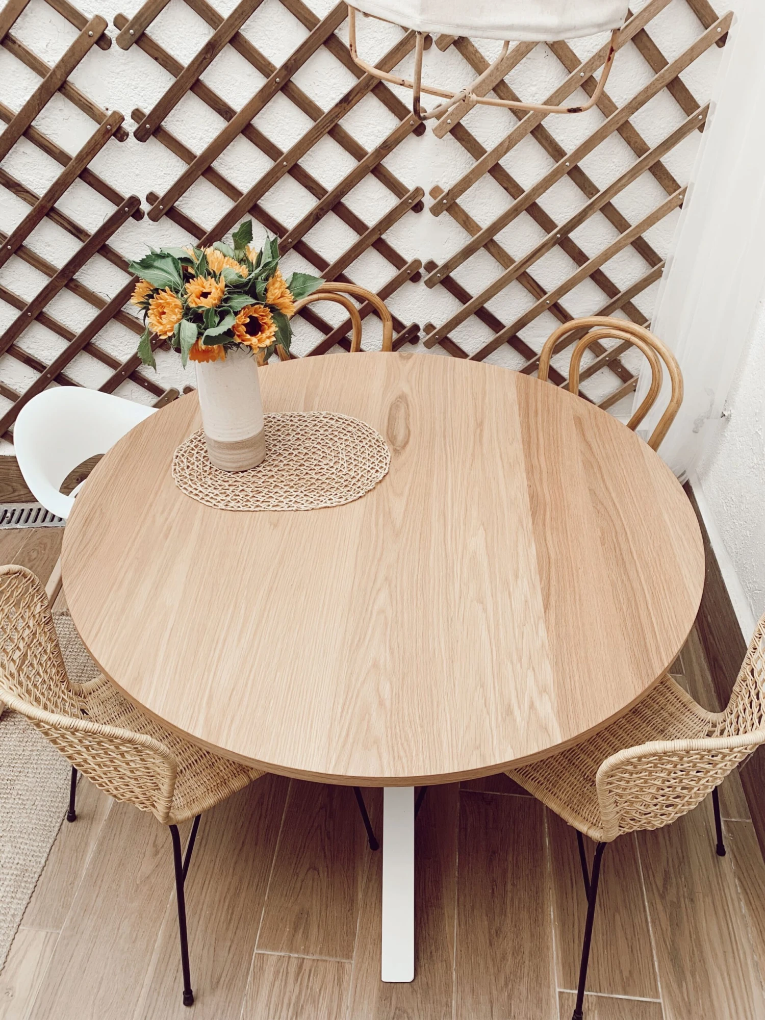 Set Di 2 Sedie Da Pranzo Rattan Naturale ELFROS - immagine 8