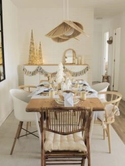 Set Di 4 Sedie Legno Marrone TRENTOR 17 Set Di 4 Sedie Legno Marrone TRENTOR -Beliani undef src sa picid 814280 type whitesh image