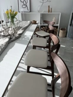 Set Di 2 Sedie Legno Bianco LYNN 18 Set Di 2 Sedie Legno Bianco LYNN -Beliani undef src sa picid 829591 type whitesh image