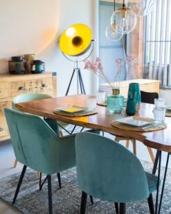 Set Di 2 Sedie Da Pranzo Velluto Verde Menta JASMIN 16 Set Di 2 Sedie Da Pranzo Velluto Verde Menta JASMIN -Beliani undef src sa picid 849247 type whitesh image